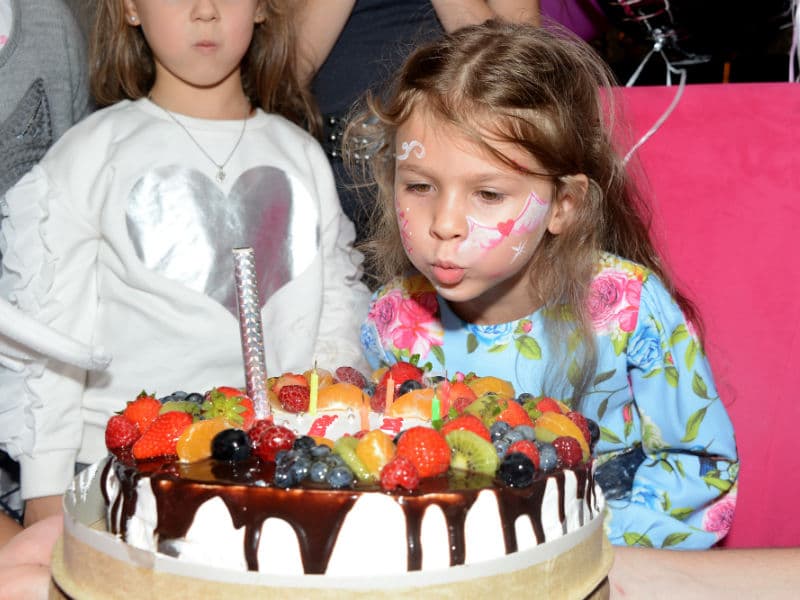 Торт на детский день рождения «Ангелы бэби» - 112018